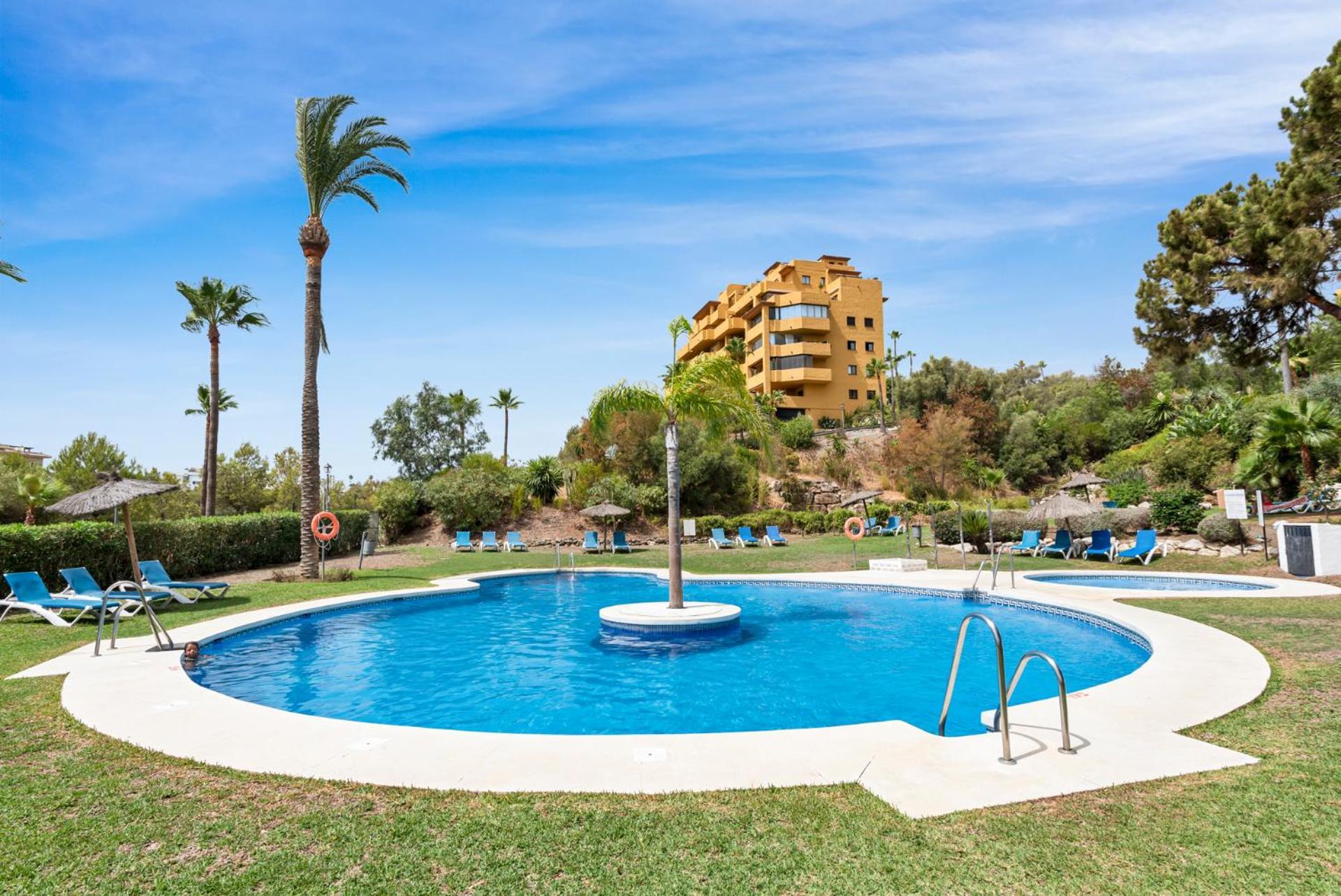 Sky And Sea Estepona Penthouse 외부 사진
