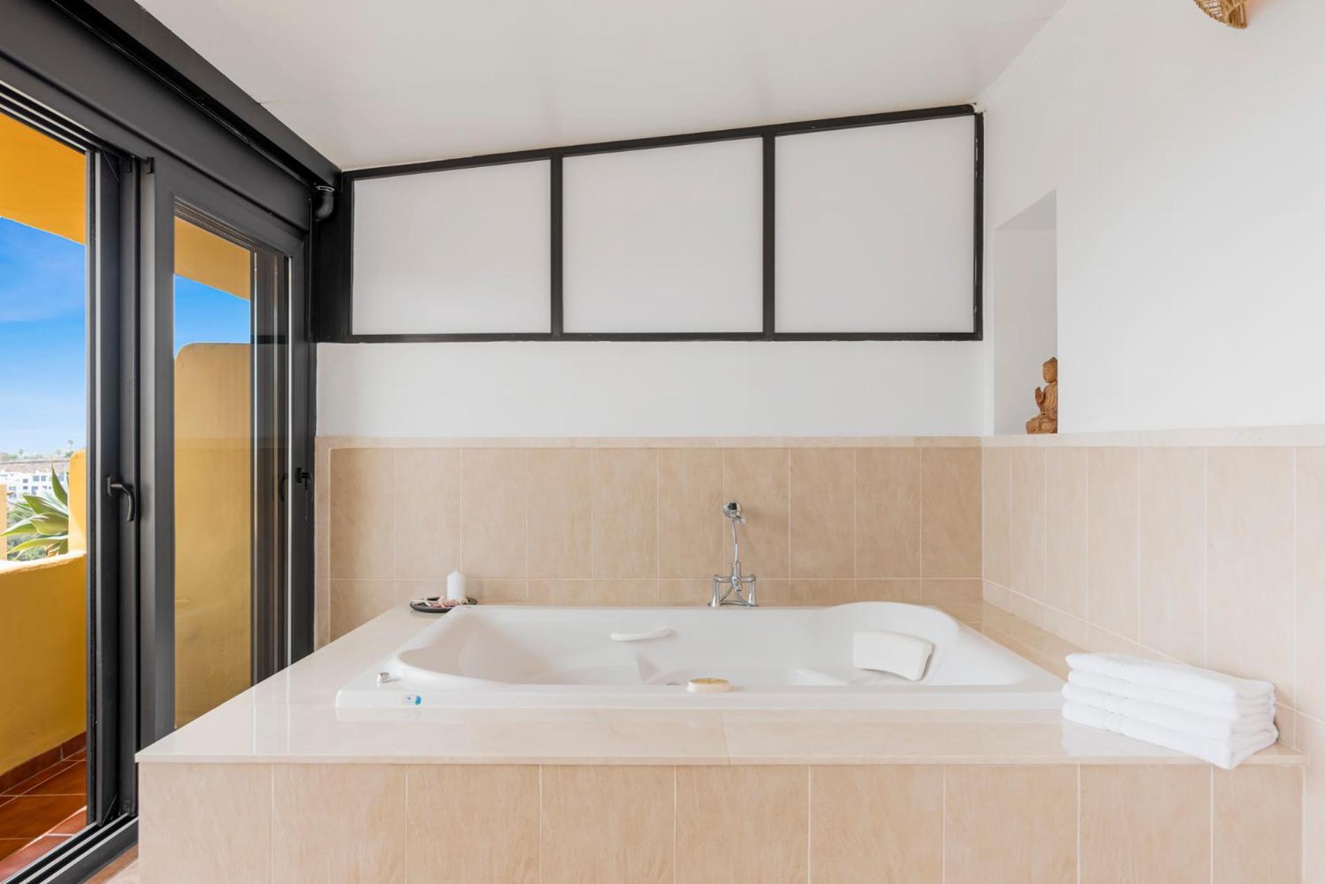 Sky And Sea Estepona Penthouse 외부 사진